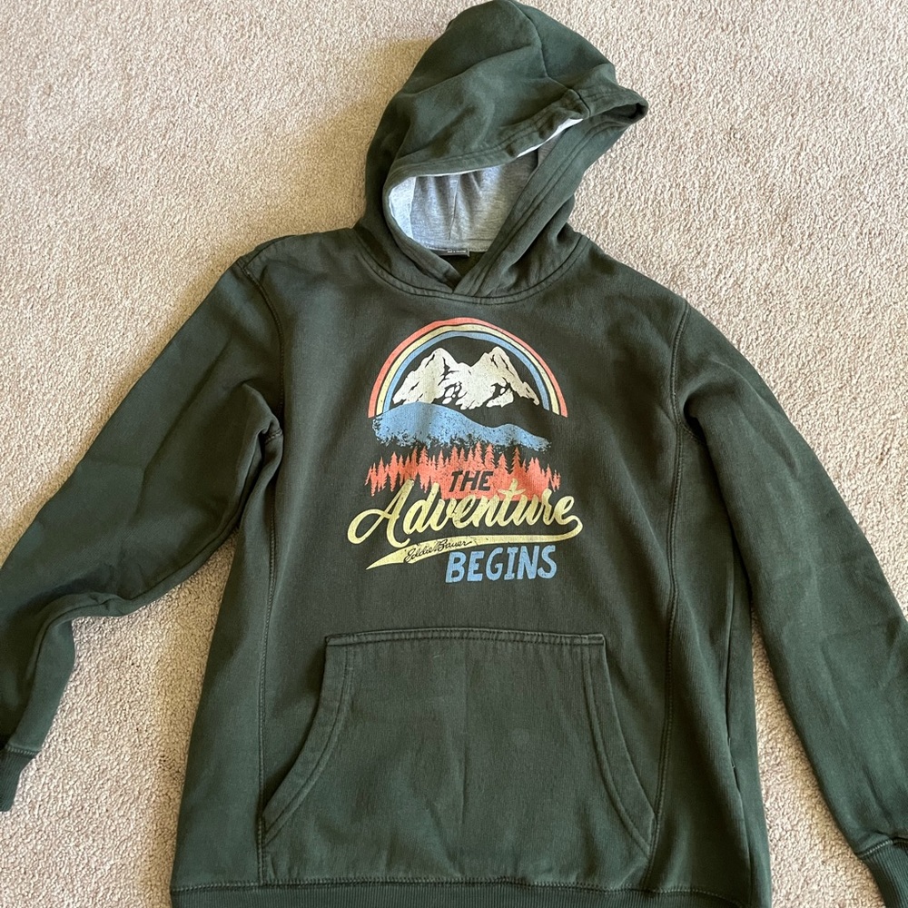 Eddie Bauer Black Graphic 'Adventure Begins' Pullover